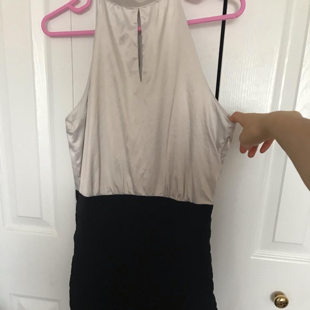 business causal dress